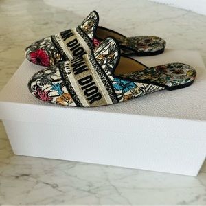 🎁 DIOR OFF Embroidered Mules